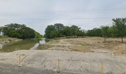 Monkey Island / Brinks Crossing, River Road, Center Point